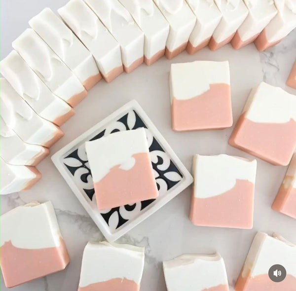 SIP AND SOAP Christmas Cold Process Soap Making Workshop Sunday 10th of December 11:30 till 2:30